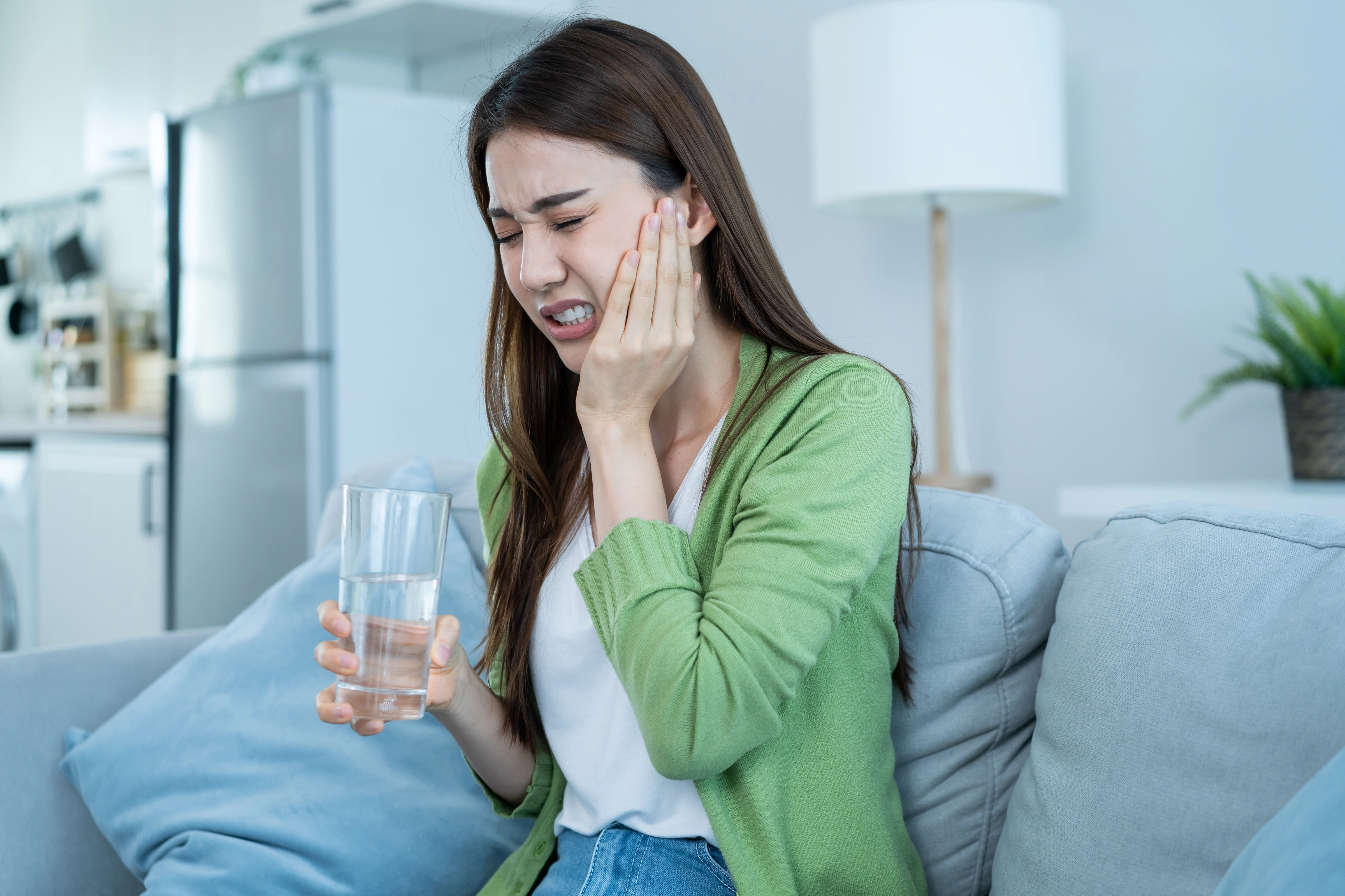 MASAKIT ANG NGIPIN? SEE WHY DENTISTS PRESCRIBE MEFENAMIC ACID