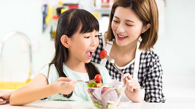5 Tips to Make Meal Times Fun for Kids
