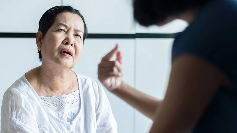 Early Signs and Symptoms of Alzheimer’s