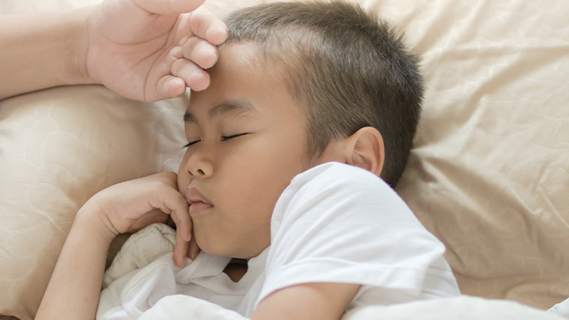 Fever in Kids: Symptoms and Treatment
