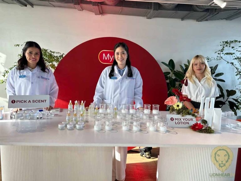Display of ULSSI product samples