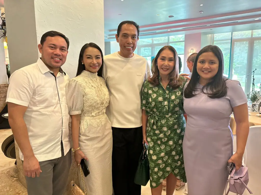 The author of PIN with Sen. Villar, Em Aglipay Villar, Ms Agnes Huibonhoa and Rep. Camille Villar